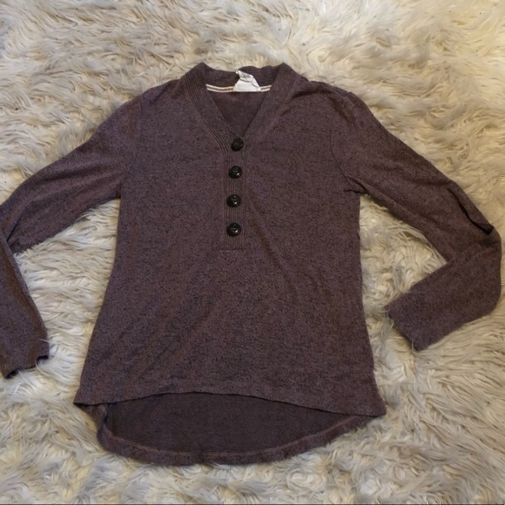 For the Republic lightweight burgundy 4 button v neck pullover sweater sz s